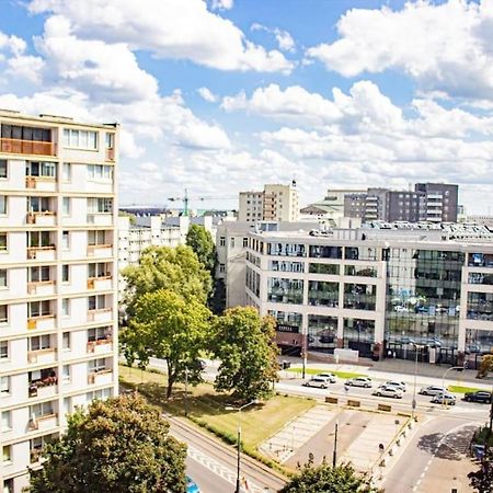 Central Apartment With Balcony And Views, Old Town, Metro Varsó Kültér fotó