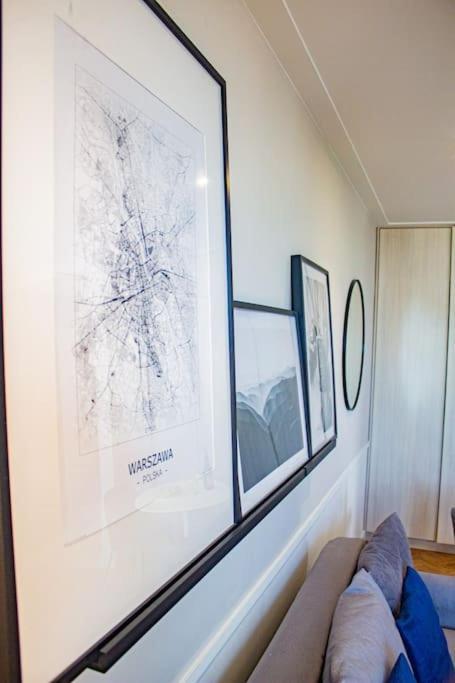 Central Apartment With Balcony And Views, Old Town, Metro Varsó Kültér fotó